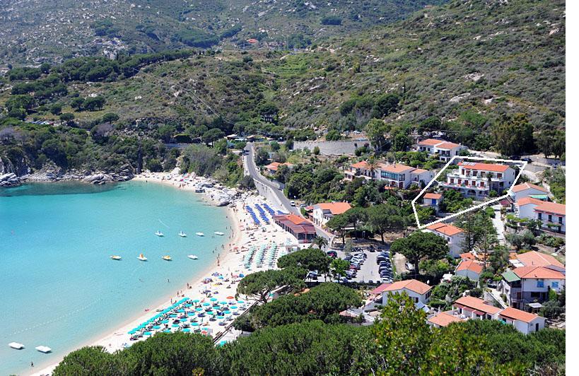 Appartamenti Le Sirene Campo nell'Elba Pokoj fotografie