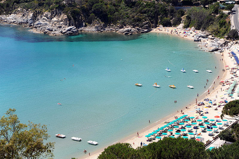 Appartamenti Le Sirene Campo nell'Elba Pokoj fotografie